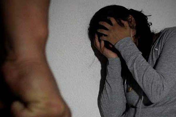 Uno de cada cuatro joacutevenes sufre violencia en el noviazgo