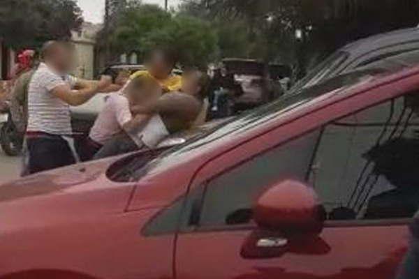 Tres gitanos le propinaron brutal golpiza a dos hermanos por una supuesta infidelidad