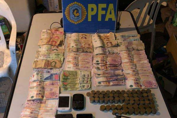 Detuvieron a una dealer que operaba en su casa de Villa Balnearia