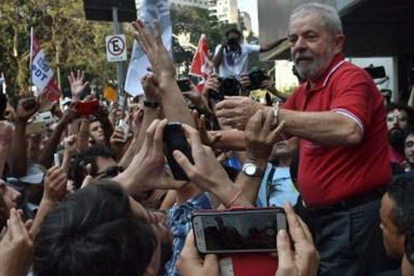 Juez descarta que Lula pueda ser candidato 