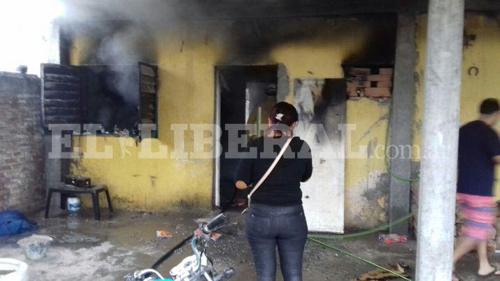 El incendio de una vivienda causoacute paacutenico en Las Termas