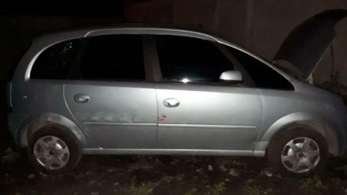 Recuperan automoacutevil que teniacutea pedido de secuestro en La Plata
