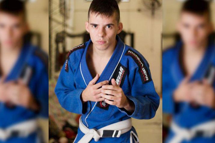 Molina era un apasionado del deporte Daba clases de defensa personal y artes marciales mixtas y era cinturón marrón de kick boxing y azul de jiu jitsu 