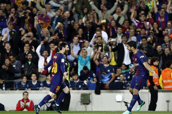 Messi aparecioacute otra vez en el derby  