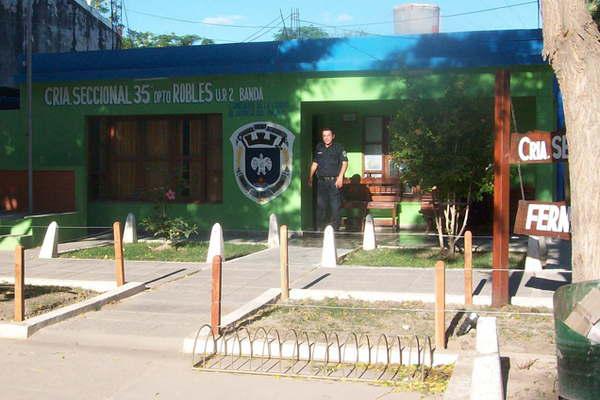 Un hombre terminoacute tras las rejas acusado de haberle propinado una golpiza a su esposa