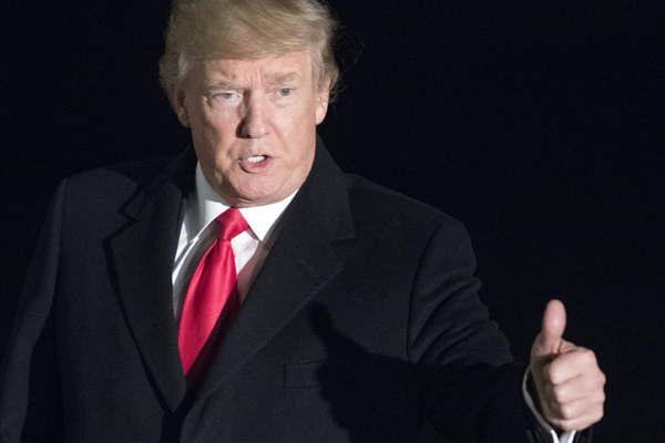 Donald Trump aceptoacute que pagoacute a la actriz porno Daniels