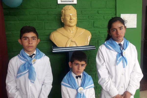 El Cabo II Omar Hilario Gorosito tiene su busto en la escuela de Sumampa Viejo