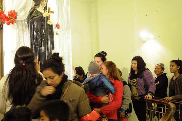 Los devotos santiaguentildeos se preparan para vivir la fiesta patronal en honor a Santa Rita 