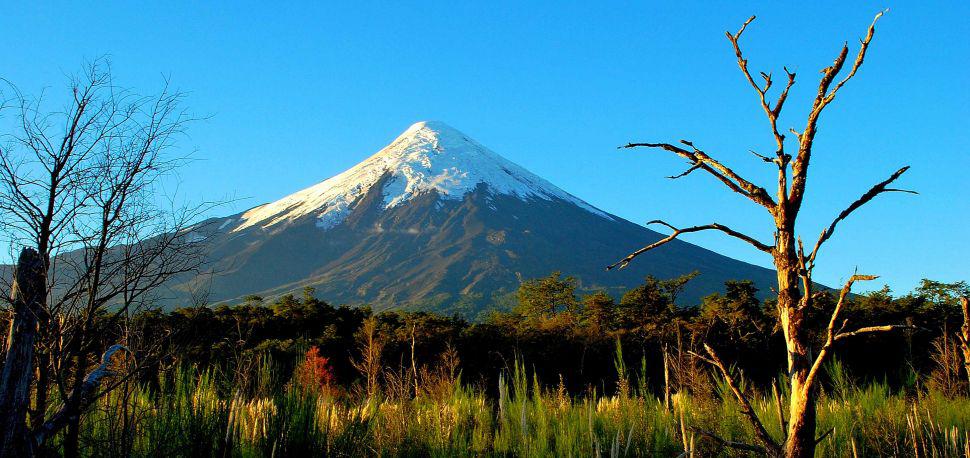 Chile- declaran alerta amarillo por la actividad del volcaacuten Osorno