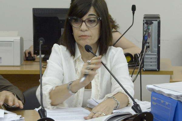 Ordenan pericias psicoloacutegicas para el meacutedico fleboacutelogo acusado de abuso 