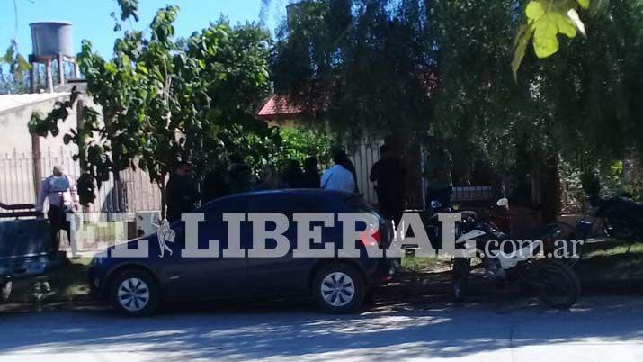 Conmocioacuten- un policiacutea fue a visitar a su tiacuteo y lo encontroacute muerto