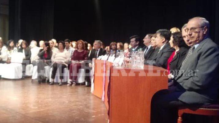 La Unse celebró sus 45 años brindando educación