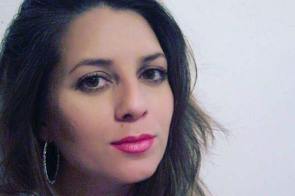Florencia Moreno es querellante particular en el escaacutendalo de su padre e Ivana Saacutenchez