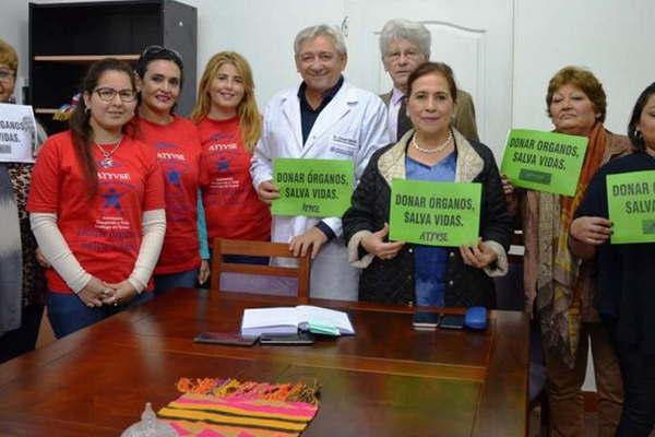 Referentes del Ministerio de Salud recibieron a integrantes de Atyvse