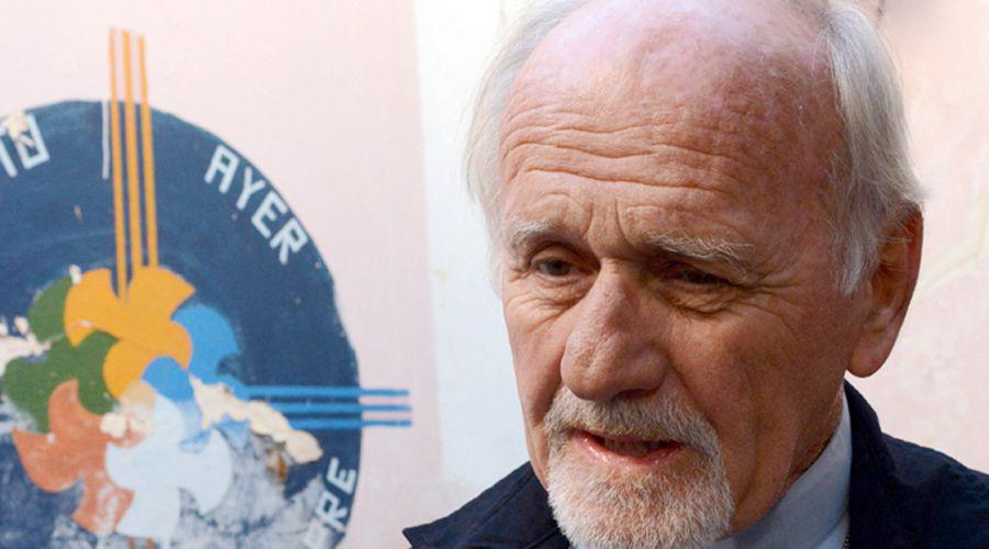 El Sentildeor de Mailiacuten viene a restaurar  a perdonar a levantar los aacutenimo