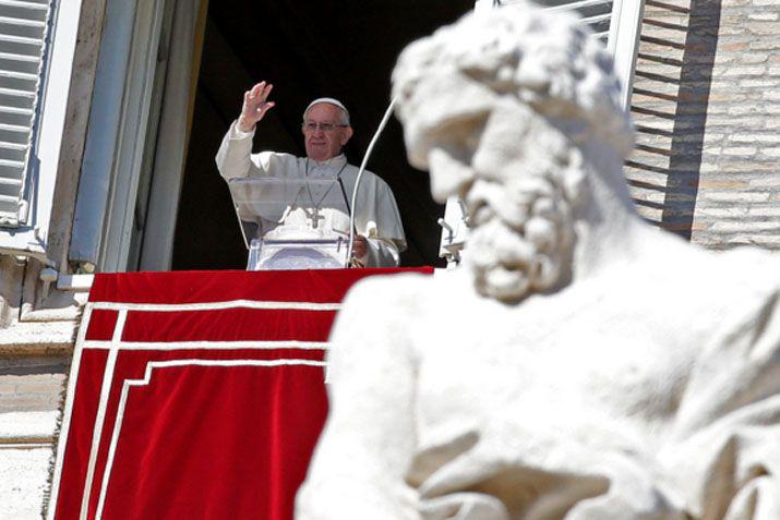 El Papa Francisco pidió que los sentimientos de odio y de violencia se transformen en reconciliación y fraternidad
