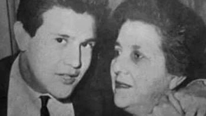 Leo Dan saludoacute a todas las madres