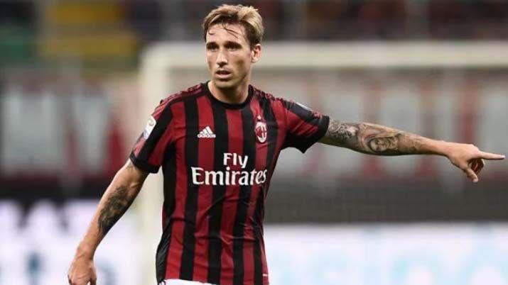 VIDEO Asiacute lesionoacute el Papu Goacutemez a Biglia