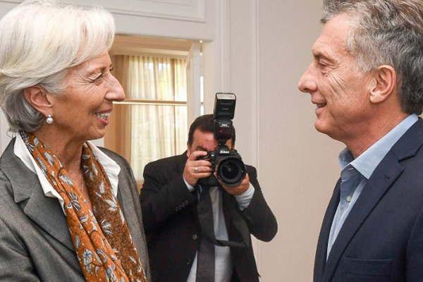 Seguacuten las consultoras DrsquoAlessio Irol y Berensztein un 75-en-porciento- consideroacute inadecuado pedir ayuda al FMI