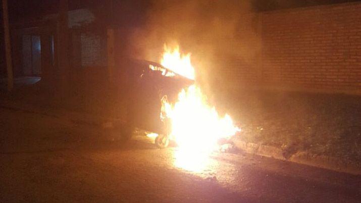 La Banda- la furia contra los contenedores no se detiene