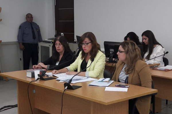 Seguiraacuten presos los cuatro detenidos por el crimen de una menor de 14 antildeos