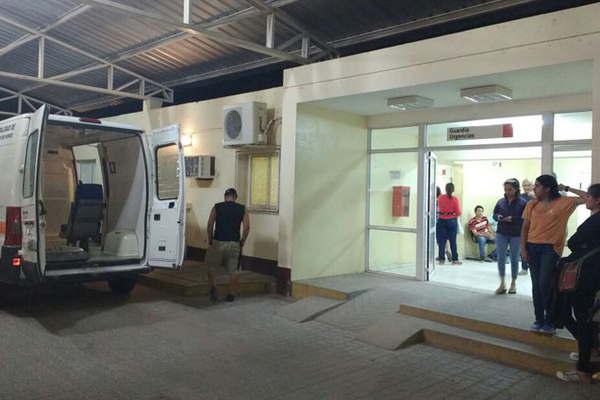 Sexagenario perdioacute el control de su moto y terminoacute derrapando