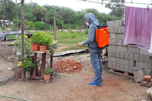 La Municipalidad de Clodomira refuerza tareas  de higiene para preservar la salud de la poblacioacuten