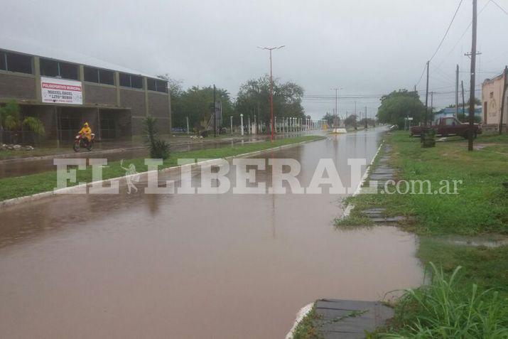 Desde hace tres jornadas que se registran intensas precipitaciones en Pampa de los Guanacos