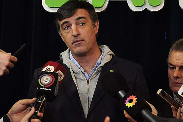 Esteban Bullrich aseguroacute que el paiacutes tiene las herramientas para superar cualquier turbulencia