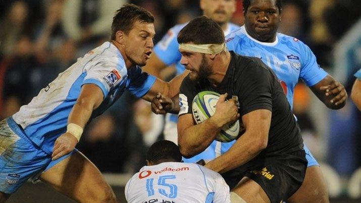 Los Jaguares gustaron y golearon a los Bulls en Liniers