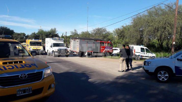 VIDEO Cuatro muertos tras choque frontal de autos