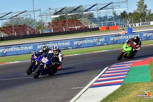 El local Beto Auad Cavallotti se subioacute a lo maacutes alto del podio 