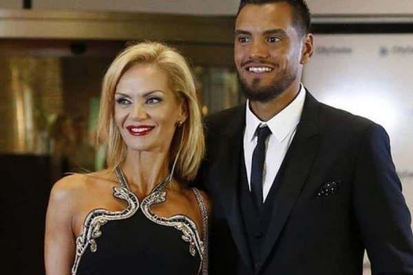 Eliana y Wanda salieron con los tapones de punta a pegarle a Jorge Sampaoli