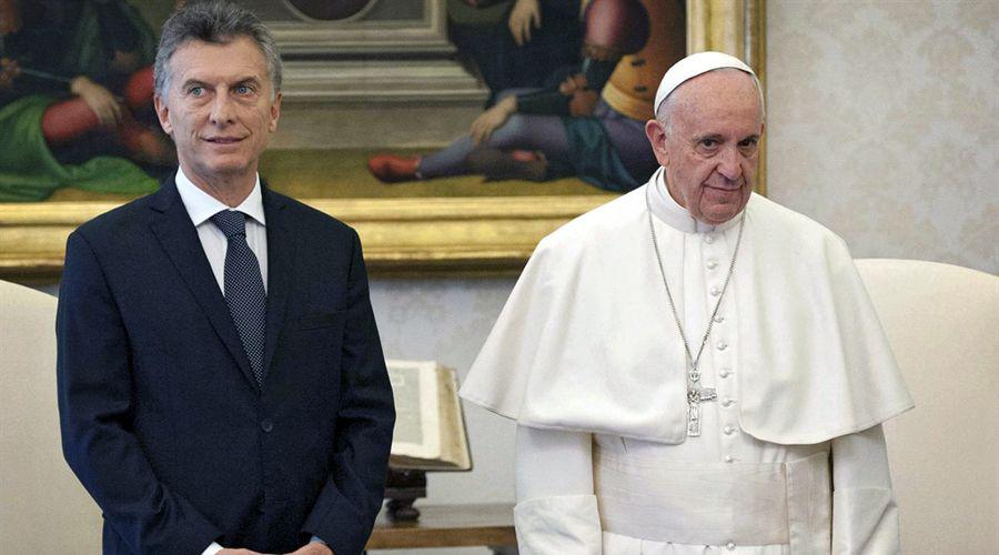 Francisco y un pedido a Macri- una sociedad maacutes justa fraterna y solidaria