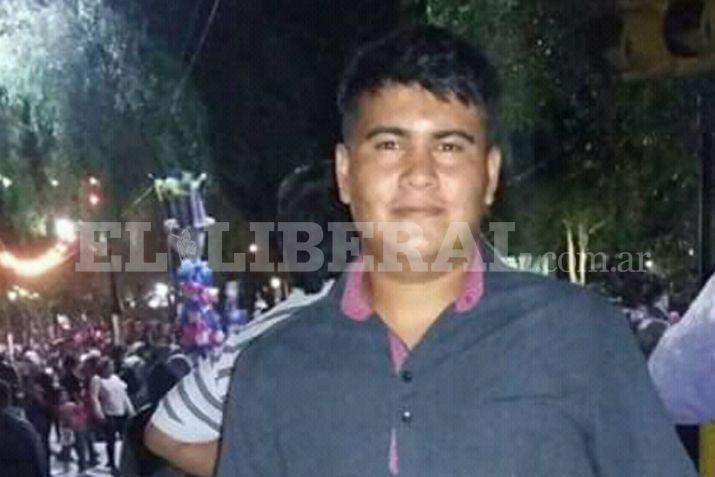 Hasta el presente se hacen intensos esfuerzos para dar con el paradero de Marcos René Aguirre