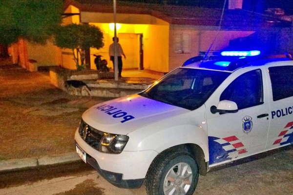 Agredioacute salvajemente a una joven en venganza porque le quitoacute el novio a su hermana