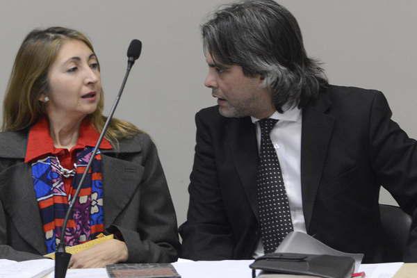 Agravan imputacioacuten a un sujeto por abuso de nintildea