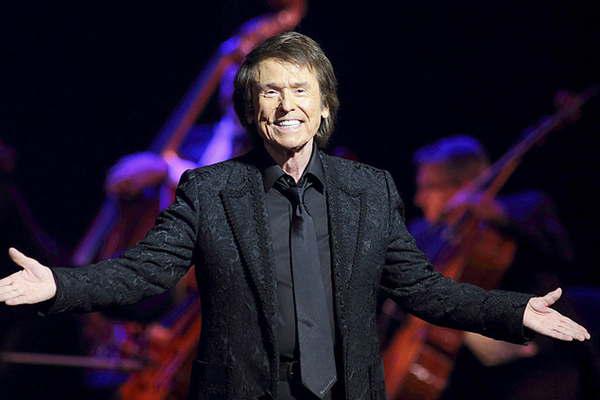 Raphael- El 29 de mayo nos estamos viendo en Tucumaacuten 