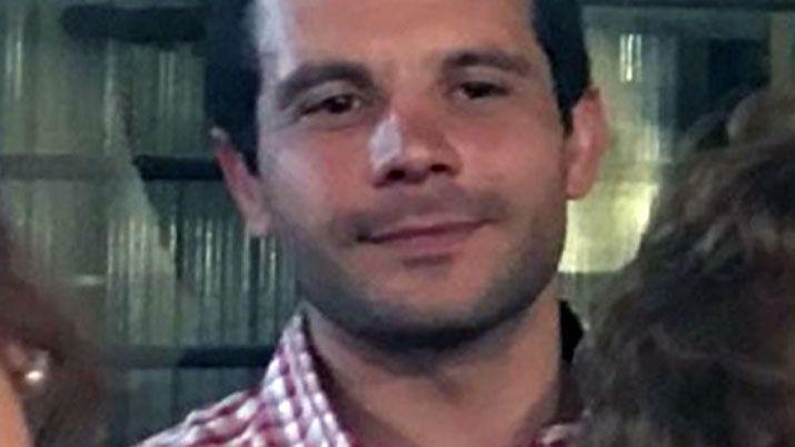 La identidad de quien apuntildealoacute a su pareja embarazada y matoacute a dos policiacuteas