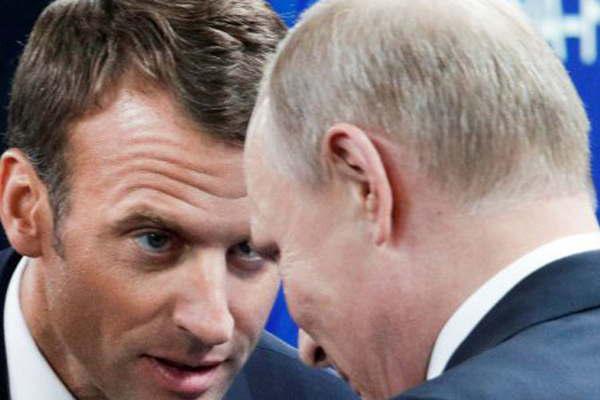 Putin y Macron piden reglas maacutes claras 