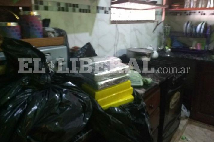 La droga fue encontrada y secuestrada por el personal de Gendarmería Nacional