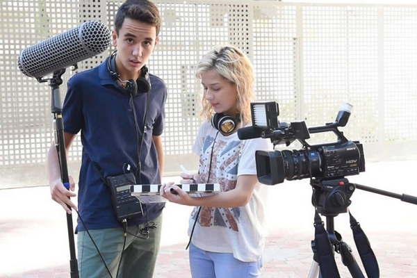 Chicos de 14 a 18 antildeos podraacuten participar del concurso de cortos audiovisuales 