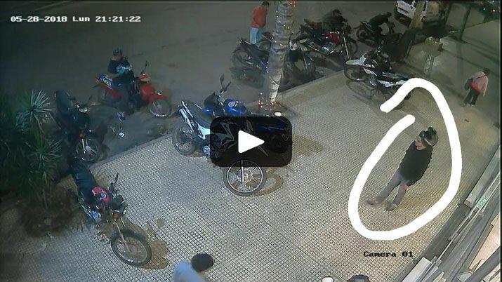 VIDEO  Difunden imaacutegenes de nuevo robo de motocicleta