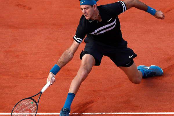 Del Potro remontoacute un gran partido y avanza en Pariacutes