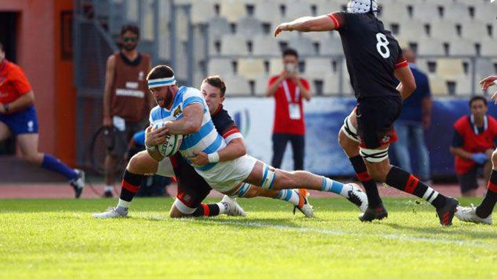 Con Pedemonte Los Pumitas cayeron en su debut mundialista frente a Inglaterra