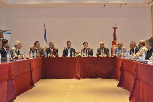 Zamora destacoacute la importancia de discutir nuevas poliacuteticas hiacutedricas