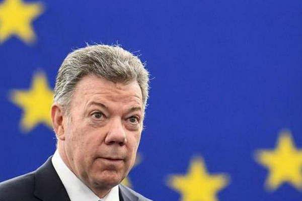 Manuel Santos aseguroacute que el proceso de paz en Colombia es irreversible y definitivo