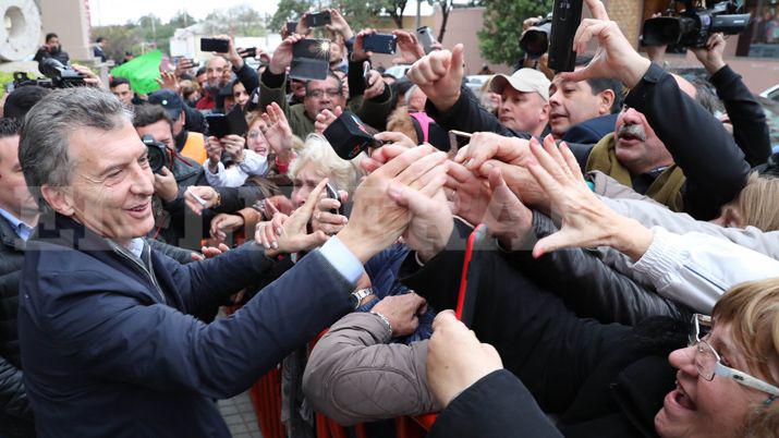 Macri- Estoy feliz de estar en Santiago