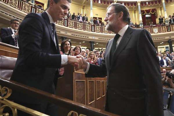 Pedro Saacutenchez asume hoy como presidente de Espantildea tras la destitucioacuten de Rajoy 