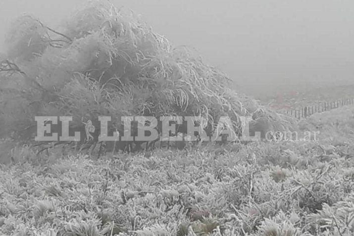 La nieve se hizo presente en la provincia de Catamarca
